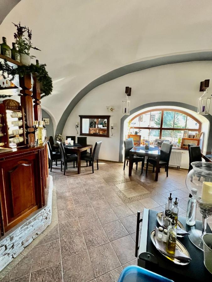 Jiricna Hotel