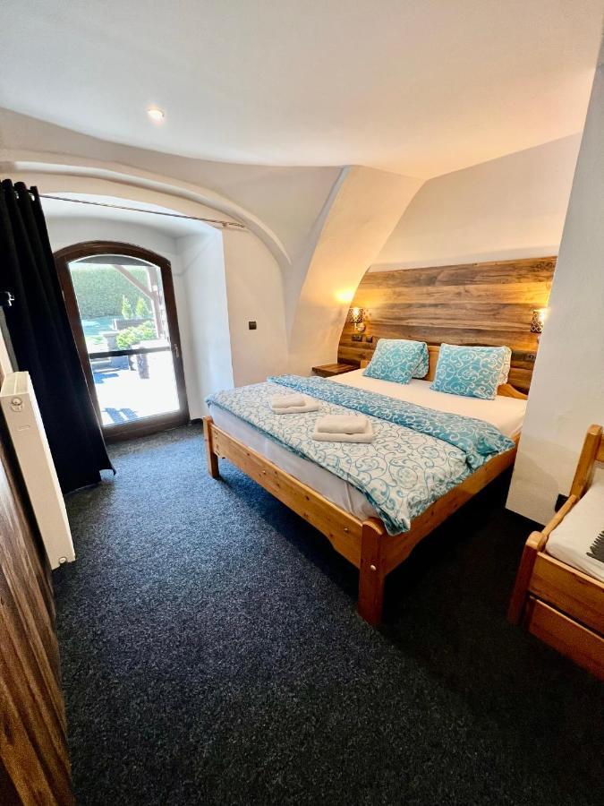 Hotel Jiricna
