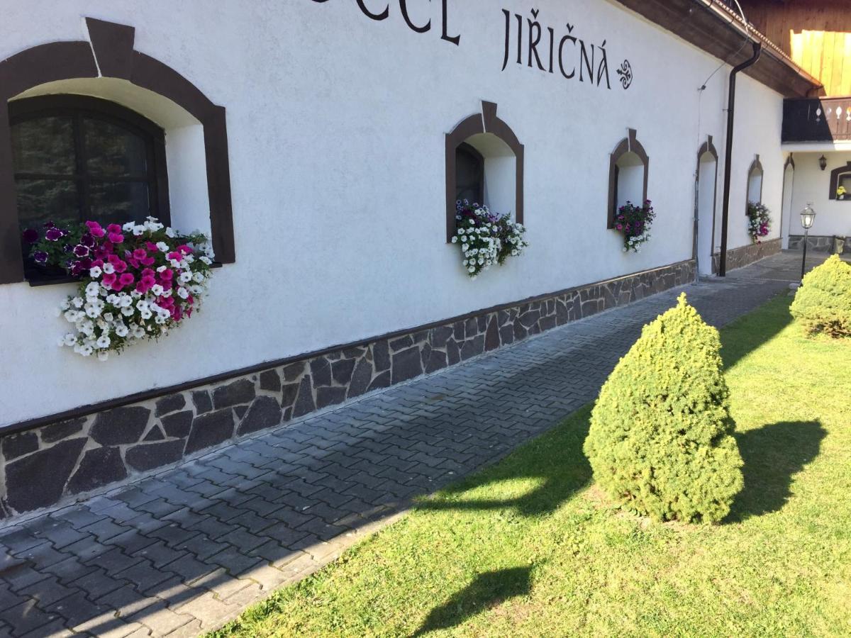Hotel Jiricna