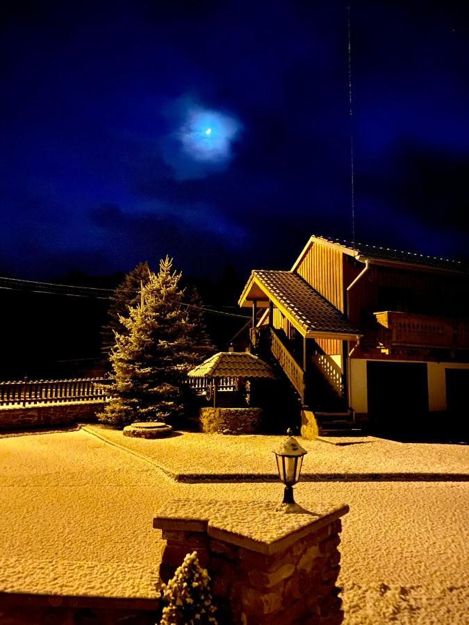 Hotel Jiřičná 3*